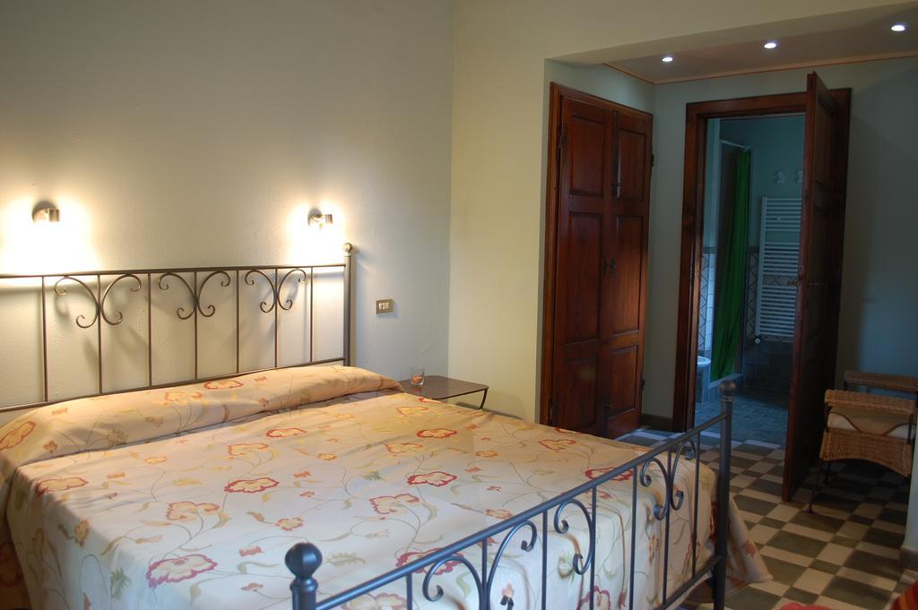 Vetulonia Il Pino B&B 객실 사진
